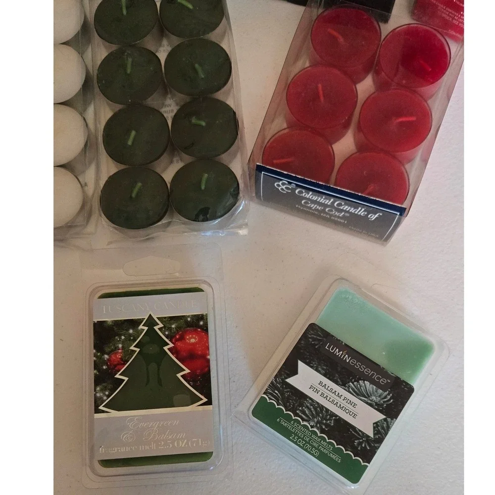 Holiday Candle Lot Wax Melts, Tea‎ Lights, & Votives - Balsam Pine Peppermint